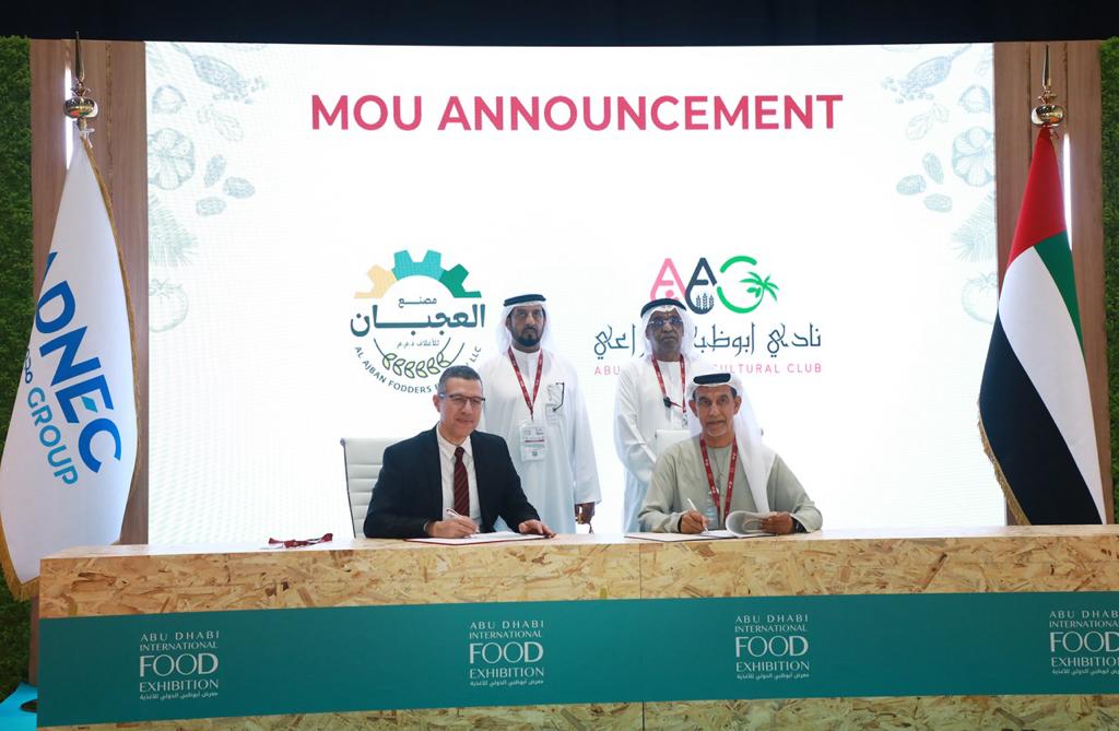 Al Ajban  Fodders Factory signs cooperation agreement with Abu Dhabi Agricultural Club