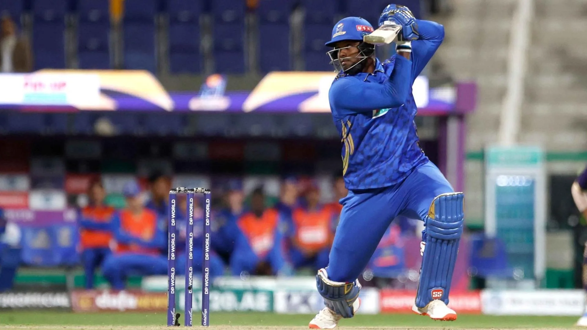 Romario Shepherd and Nicholas Pooran Power MI Emirates to Important Win Against Abu Dhabi Knight Riders