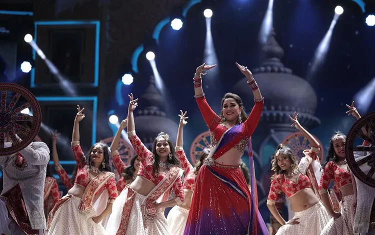 Watch the iconic Madhuri Dixit’s spectacular performance at the NEXA lIFA Awards 2025